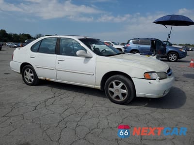 Czwarte zdjęcie samochodu z boku: 1998 NISSAN ALTIMA XE VIN:1N4DL01D0WC101806 - miniatura