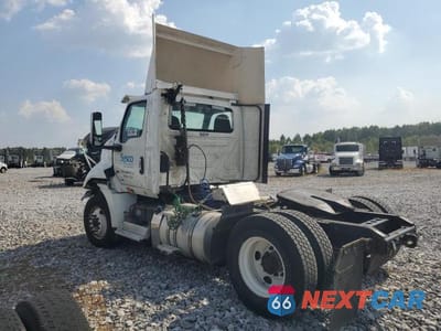 Zdjęcie 7 z 30 samochodu: 2021 INTERNATIONAL RH613 SEMI TRUCK VIN:3HSDXTZN3MN157927 - miniatura