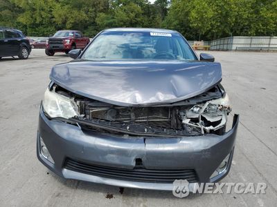 Piąte zdjęcie samochodu w środku: 2013 TOYOTA CAMRY HYBRID VIN:4T1BD1FK0DU080437 - miniatura