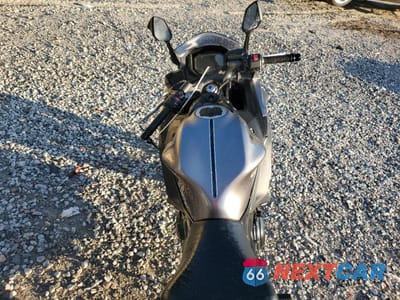 Zdjęcie 6 z 10 samochodu: 2021 KAWASAKI EX650 M VIN:ML5EXEM18MDA37696 - miniatura