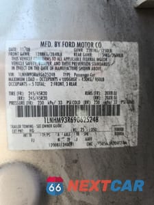 Zdjęcie 12 z 12 samochodu: 2009 LINCOLN MKS VIN:1LNHM93R69G625248 - miniatura