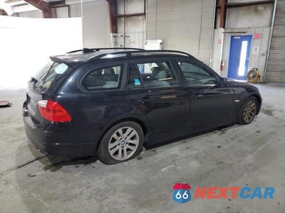 Trzecie zdjęcie samochodu z tyłu: 2006 BMW 325 XIT VIN:WBAVT13526KW22779 - miniatura
