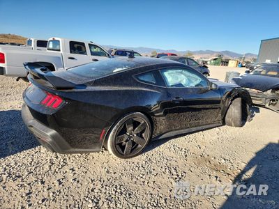 Trzecie zdjęcie samochodu z tyłu: 2025 FORD MUSTANG DARK HORSE VIN:1FA6P8R08S5503004 - miniatura