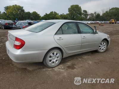 Trzecie zdjęcie samochodu z tyłu: 2003 TOYOTA CAMRY LE VIN:4T1BE32K13U132963 - miniatura