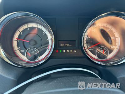 Zdjęcie 8 z 10 samochodu: 2016 DODGE GRAND CARAVAN SXT VIN:2C4RDGCG5GR381423 - miniatura