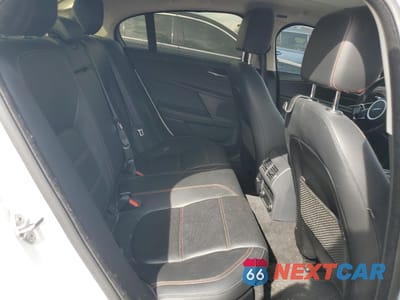 Zdjęcie 10 z 13 samochodu: 2018 JAGUAR XE PRESTIGE VIN:SAJAK4FX1JCP37896 - miniatura
