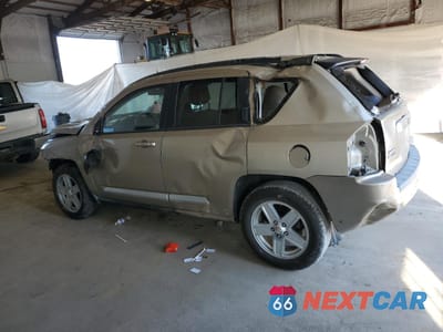 Drugie zdjęcie samochodu z przodu: 2010 JEEP COMPASS SPORT VIN:1J4NF1FB5AD642964 - miniatura