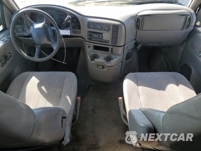 Zdjęcie 8 z 15 samochodu: 2003 CHEVROLET ASTRO VIN:1GNDM19XX3B117127 - miniatura