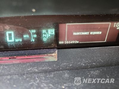 Zdjęcie 9 z 12 samochodu: 2013 TOYOTA PRIUS VIN:JTDKN3DU5D1635434 - miniatura