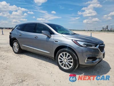 Czwarte zdjęcie samochodu z boku: 2020 BUICK ENCLAVE ESSENCE VIN:5GAERBKW1LJ287096 - miniatura