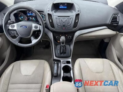 Zdjęcie 8 z 15 samochodu: 2016 FORD ESCAPE SE VIN:1FMCU0GX4GUC35892 - miniatura