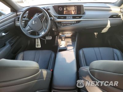Zdjęcie 8 z 13 samochodu: 2019 LEXUS ES 350 VIN:58ABZ1B12KU015531 - miniatura
