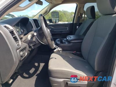 Zdjęcie 7 z 12 samochodu: 2019 RAM 2500 BIG HORN VIN:3C6UR5DJ0KG684478 - miniatura