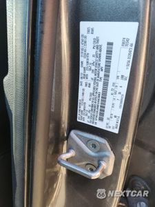 Zdjęcie 13 z 15 samochodu: 2014 FORD ESCAPE TITANIUM VIN:1FMCU0J99EUA63883 - miniatura