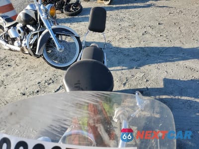 Piąte zdjęcie samochodu w środku: 2004 HONDA VT750 C VIN:JH2RC50004M000209 - miniatura