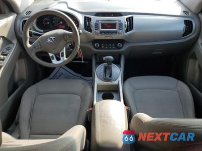 Zdjęcie 9 z 10 samochodu: 2012 KIA SPORTAGE BASE VIN:KNDPB3A26C7309462 - miniatura