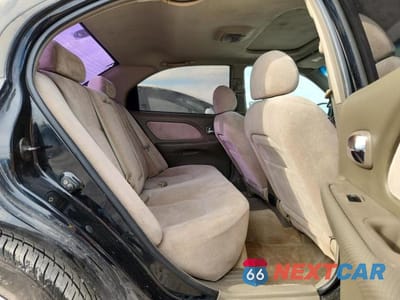 Zdjęcie 10 z 12 samochodu: 2004 HYUNDAI SONATA VIN:KMHWF25H04A022546 - miniatura