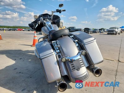 Czwarte zdjęcie samochodu z boku: 2017 HARLEY-DAVIDSON FLTRX ROAD GLIDE VIN:1HD1KHC33HB622092 - miniatura