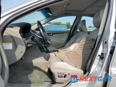 Zdjęcie 7 z 13 samochodu: 2005 VOLVO S60 T5 VIN:YV1RS547552456510 - miniatura