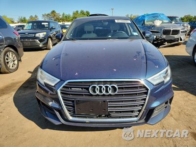 Piąte zdjęcie samochodu w środku: 2017 AUDI A3 PREMIUM PLUS VIN:WAUJ8GFF5H1018465 - miniatura