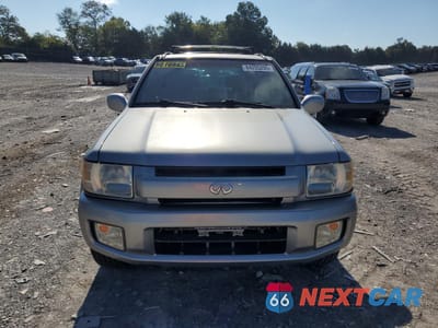 Piąte zdjęcie samochodu w środku: 2001 INFINITI QX4 VIN:JNRDR09Y51W222175 - miniatura