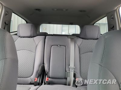 Zdjęcie 10 z 15 samochodu: 2009 CHEVROLET TRAVERSE LT VIN:1GNEV23D69S112358 - miniatura
