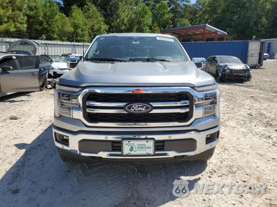 Piąte zdjęcie samochodu w środku: 2025 FORD F150 LARIAT VIN:1FTFW5L54SKD59551 - miniatura