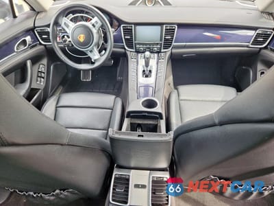 Zdjęcie 8 z 12 samochodu: 2016 PORSCHE PANAMERA 2 VIN:WP0AA2A75GL001291 - miniatura