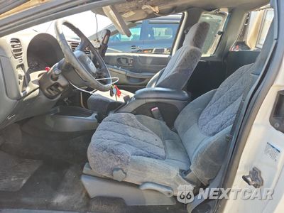 Zdjęcie 7 z 12 samochodu: 2002 GMC SONOMA VIN:1GTCS19W328112543 - miniatura