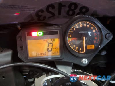 Zdjęcie 7 z 11 samochodu: 2002 HONDA CBR600 F4 VIN:JH2PC35042M303288 - miniatura