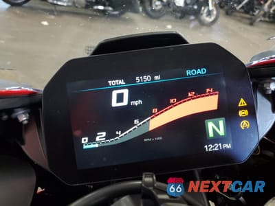 Zdjęcie 7 z 11 samochodu: 2020 BMW S 1000 RR VIN:WB10E2309LZJ28825 - miniatura