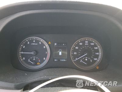 Zdjęcie 9 z 13 samochodu: 2017 HYUNDAI TUCSON LIMITED VIN:KM8J3CA44HU289849 - miniatura