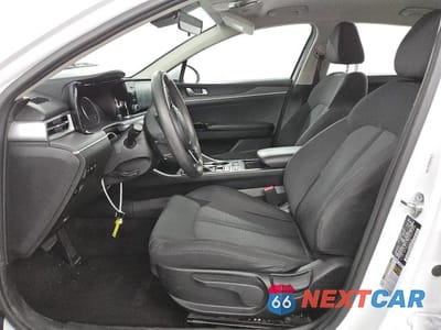 Zdjęcie 7 z 12 samochodu: 2023 KIA K5 LXS VIN:5XXG14J25PG204806 - miniatura