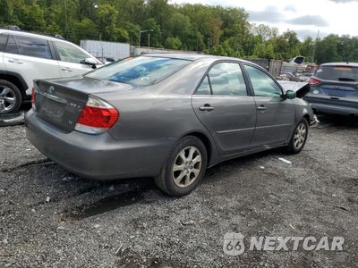 Trzecie zdjęcie samochodu z tyłu: 2005 TOYOTA CAMRY LE VIN:4T1BF30K25U606132 - miniatura