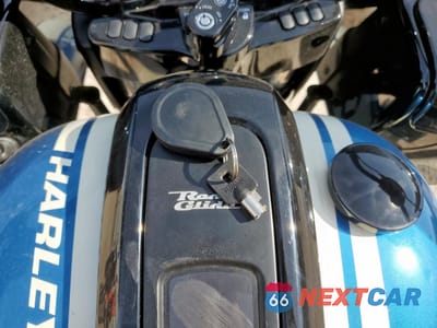 Zdjęcie 8 z 11 samochodu: 2023 HARLEY-DAVIDSON FLTRXST VIN:1HD1ACL14PB654777 - miniatura