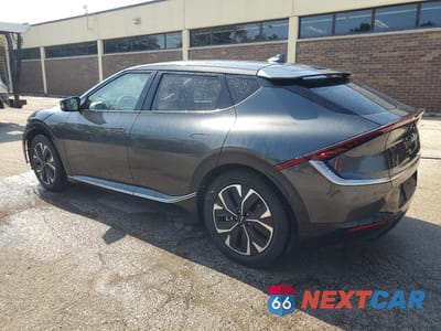 Drugie zdjęcie samochodu z przodu: 2023 KIA EV6 LIGHT VIN:KNDC34LA4P5156555 - miniatura