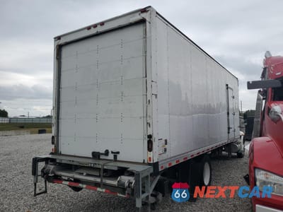 Trzecie zdjęcie samochodu z tyłu: 2018 INTERNATIONAL 4000 4300 - SEMI TRUCK VIN:1HTMMMMLXJH756328 - miniatura