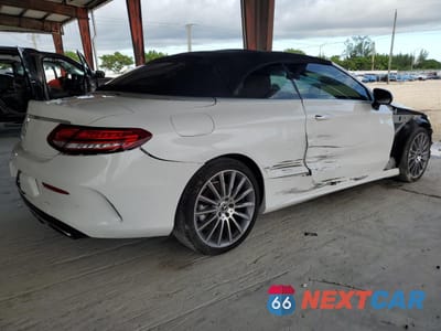 Trzecie zdjęcie samochodu z tyłu: 2019 MERCEDES-BENZ C 300 VIN:WDDWK8DB5KF800278 - miniatura