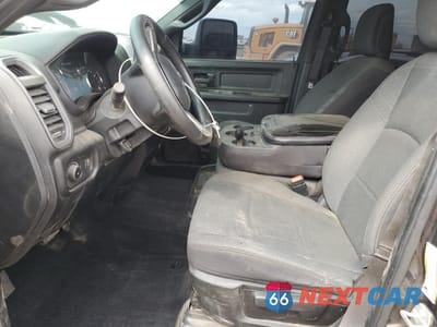 Zdjęcie 7 z 15 samochodu: 2024 RAM 3500 TRADESMAN VIN:3C63R3GLXRG148564 - miniatura
