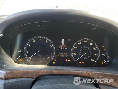 Zdjęcie 9 z 12 samochodu: 2011 HYUNDAI EQUUS SIGNATURE VIN:KMHGH4JFXBU029711 - miniatura