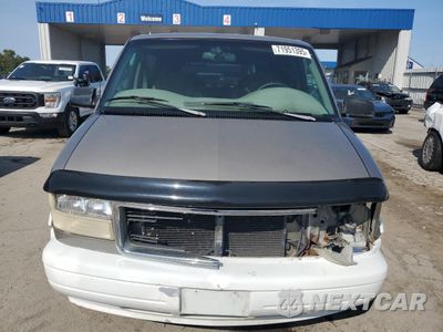 Piąte zdjęcie samochodu w środku: 2001 GMC SAFARI XT VIN:1GDDM19W11B511382 - miniatura