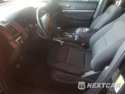 Zdjęcie 7 z 12 samochodu: 2019 FORD EXPLORER XLT VIN:1FM5K7D89KGA28250 - miniatura