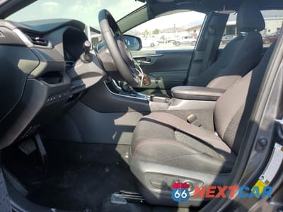 Zdjęcie 7 z 15 samochodu: 2024 TOYOTA RAV4 PRIME SE VIN:JTMAB3FV0RD208937 - miniatura