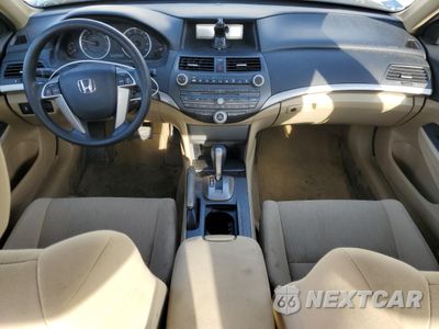 Zdjęcie 8 z 15 samochodu: 2012 HONDA ACCORD LX VIN:1HGCP2F30CA232734 - miniatura
