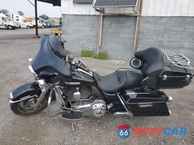 Trzecie zdjęcie samochodu z tyłu: 2011 HARLEY-DAVIDSON FLHTK VIN:1HD1KEM10BB622246 - miniatura