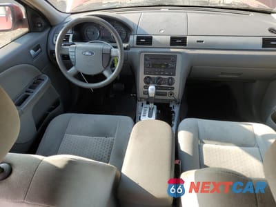Zdjęcie 8 z 12 samochodu: 2006 FORD FIVE HUNDRED SE VIN:1FAFP23126G144905 - miniatura