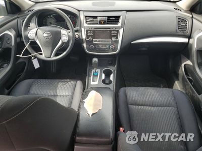 Zdjęcie 8 z 12 samochodu: 2016 NISSAN ALTIMA 2.5 VIN:1N4AL3AP2GN378588 - miniatura