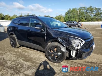 Czwarte zdjęcie samochodu z boku: 2023 KIA SPORTAGE X LINE VIN:5XYK6CAF6PG005641 - miniatura