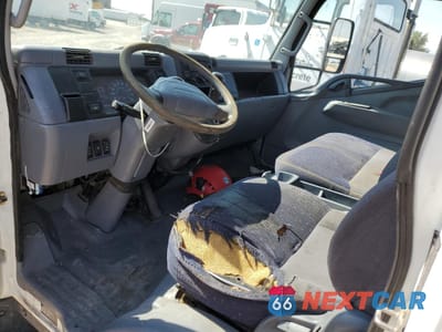 Zdjęcie 8 z 13 samochodu: 2007 MITSUBISHI FUSO TRUCK OF AMERICA INC FE 84D VIN:JL6BBD1S57K019563 - miniatura