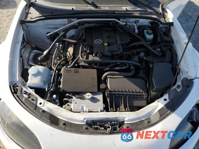 Zdjęcie 11 z 12 samochodu: 2013 MAZDA MX-5 MIATA CLUB VIN:JM1NC2MF2D0231558 - miniatura